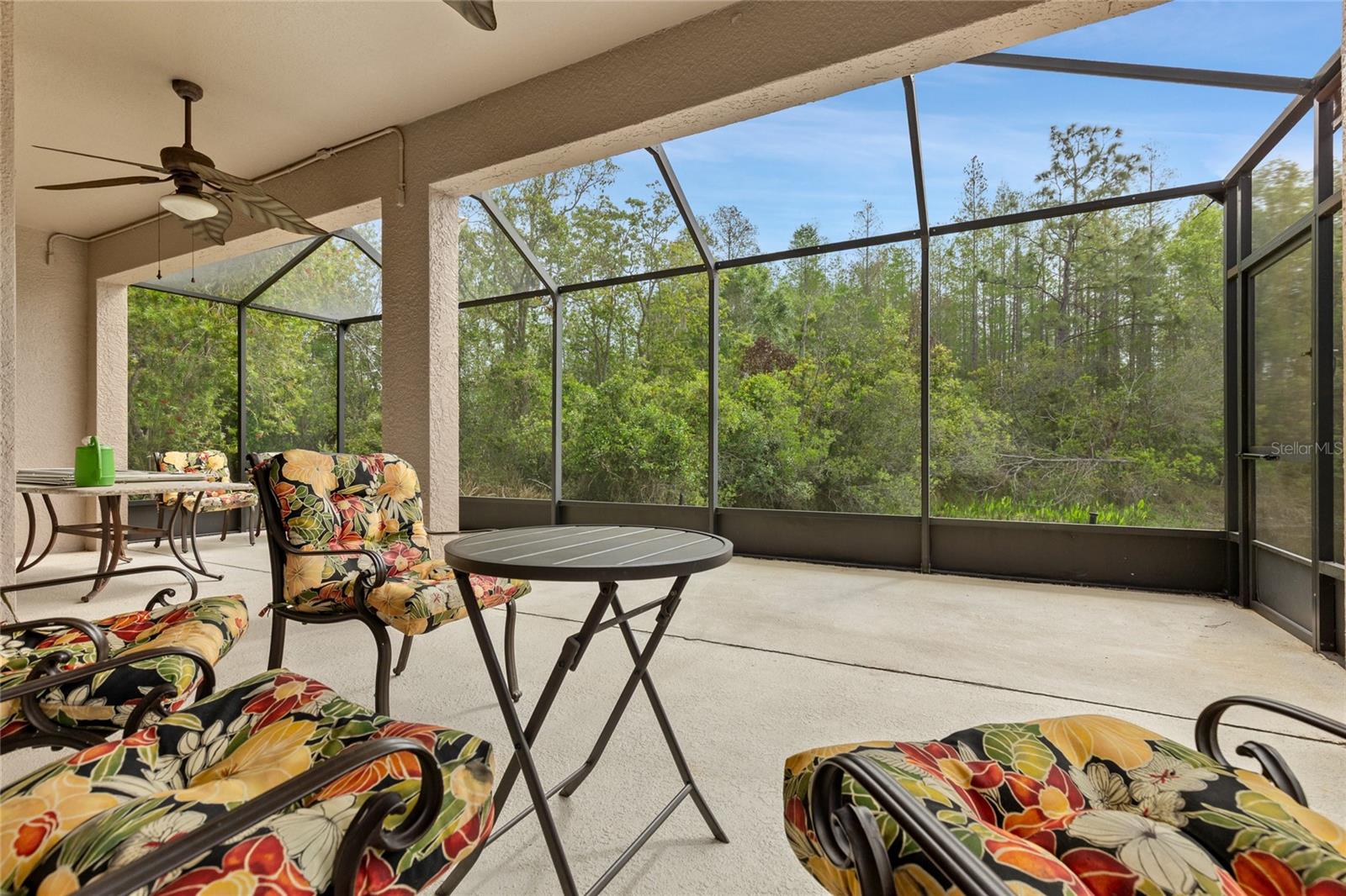 GROVES PH 03 - Residential