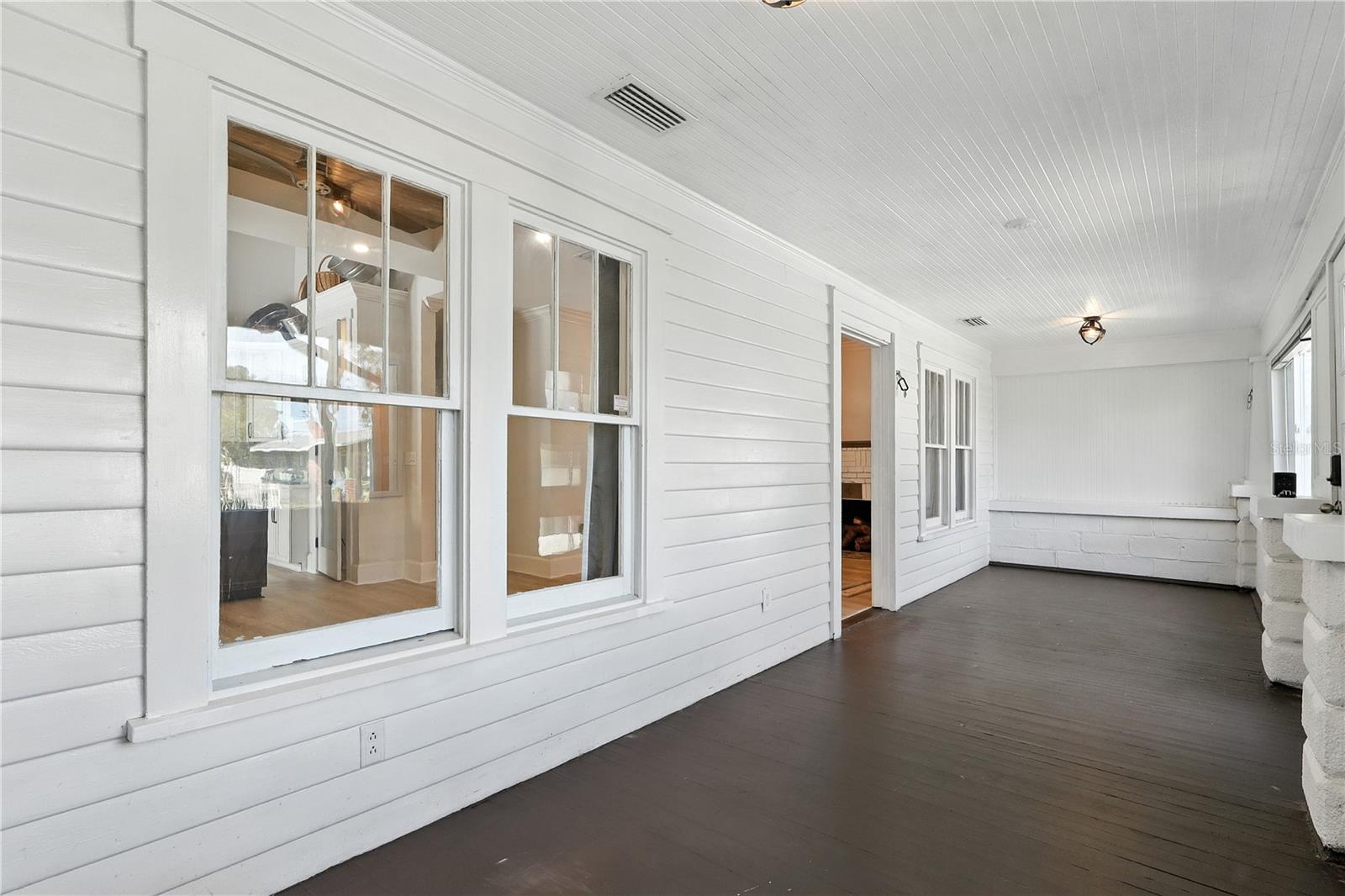 POWERS CENTRAL PARK SUB - Residential Lease