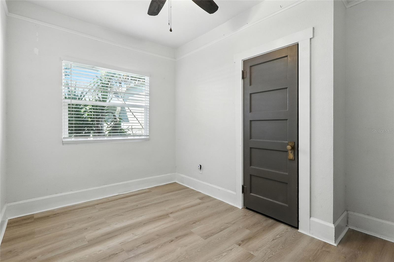 POWERS CENTRAL PARK SUB - Residential Lease