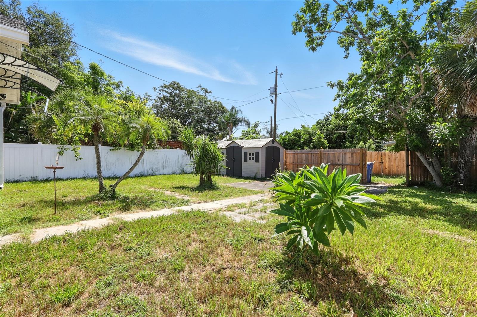 POWERS CENTRAL PARK SUB - Residential Lease