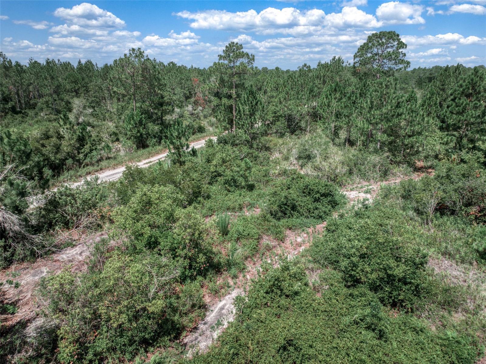 LEISURE LAKES SEC 17 - Land