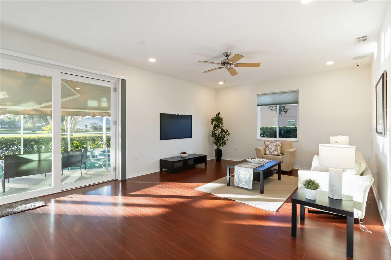 STONEYBROOK AT PALMER RANCH - Residential