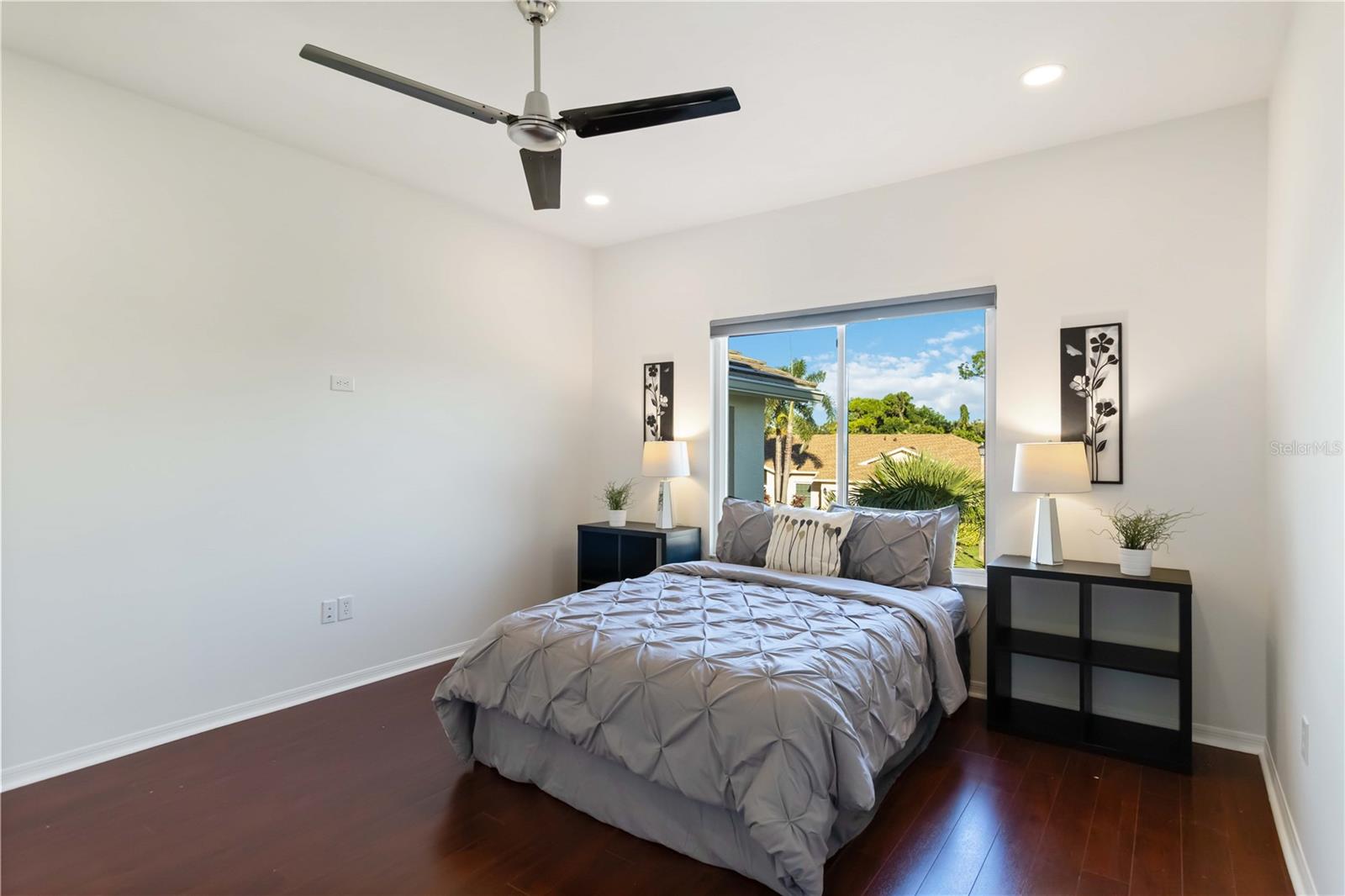 STONEYBROOK AT PALMER RANCH - Residential