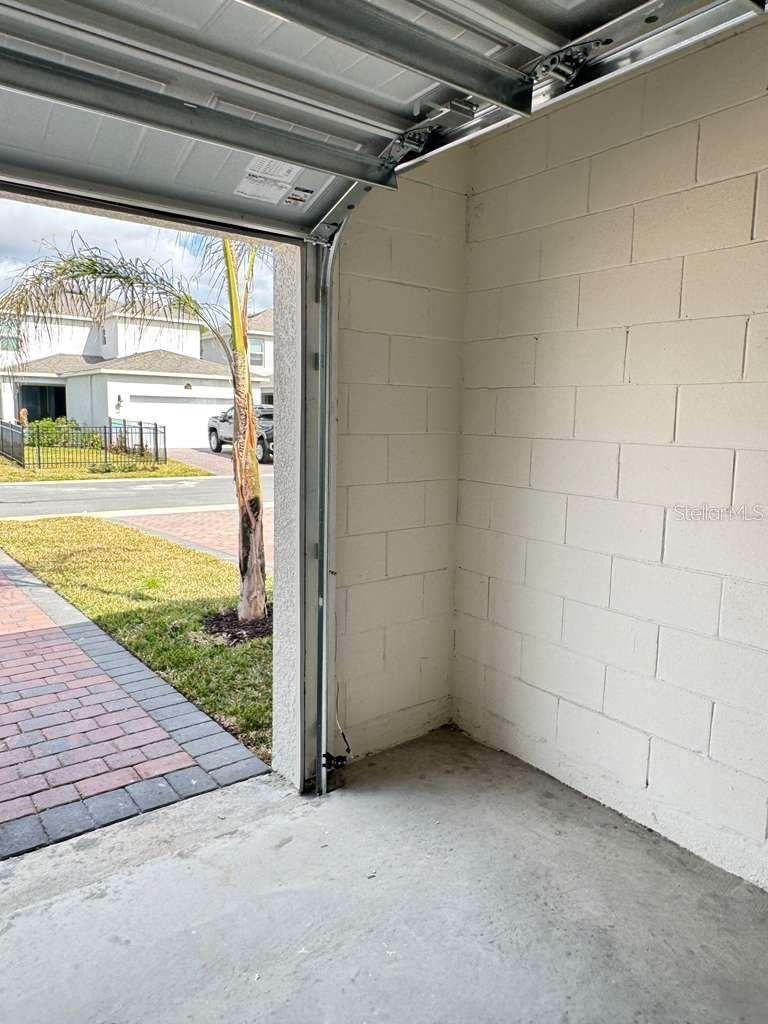 WATERLEIGH PH 5 - Residential Lease