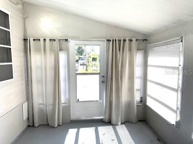 ORCHID LAKE SUB - Residential Lease