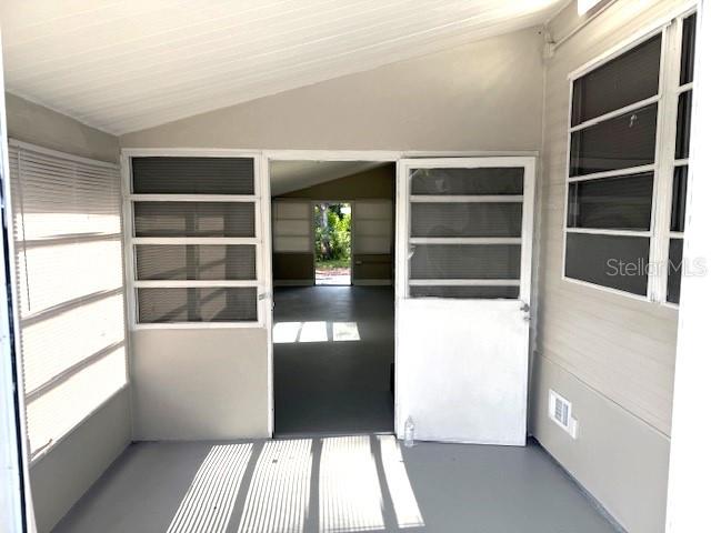 ORCHID LAKE SUB - Residential Lease