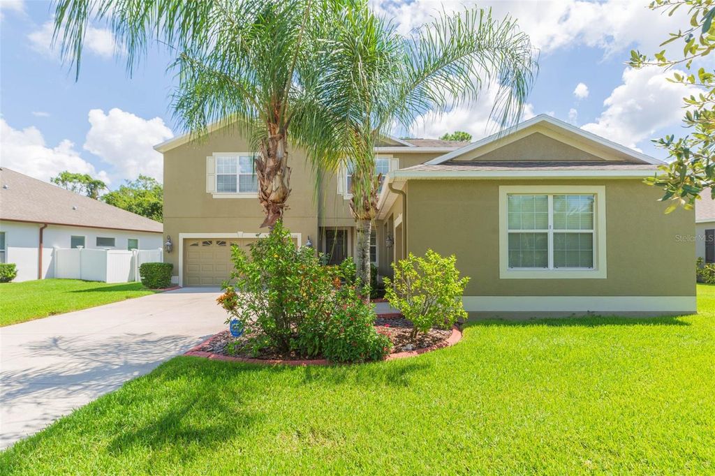 Photo of 20101 Oakflower Avenue, Tampa, FL 33647 (MLS # TB8401319)