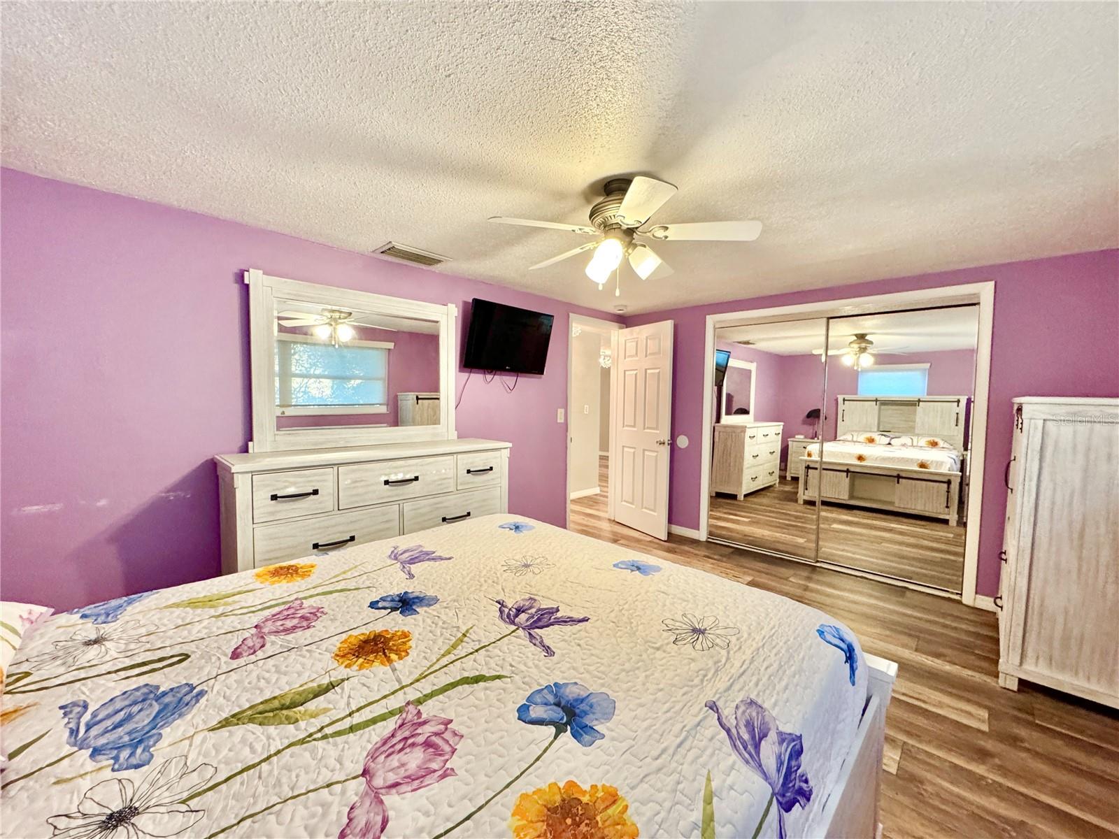 FOREST HILLS - Residential Lease