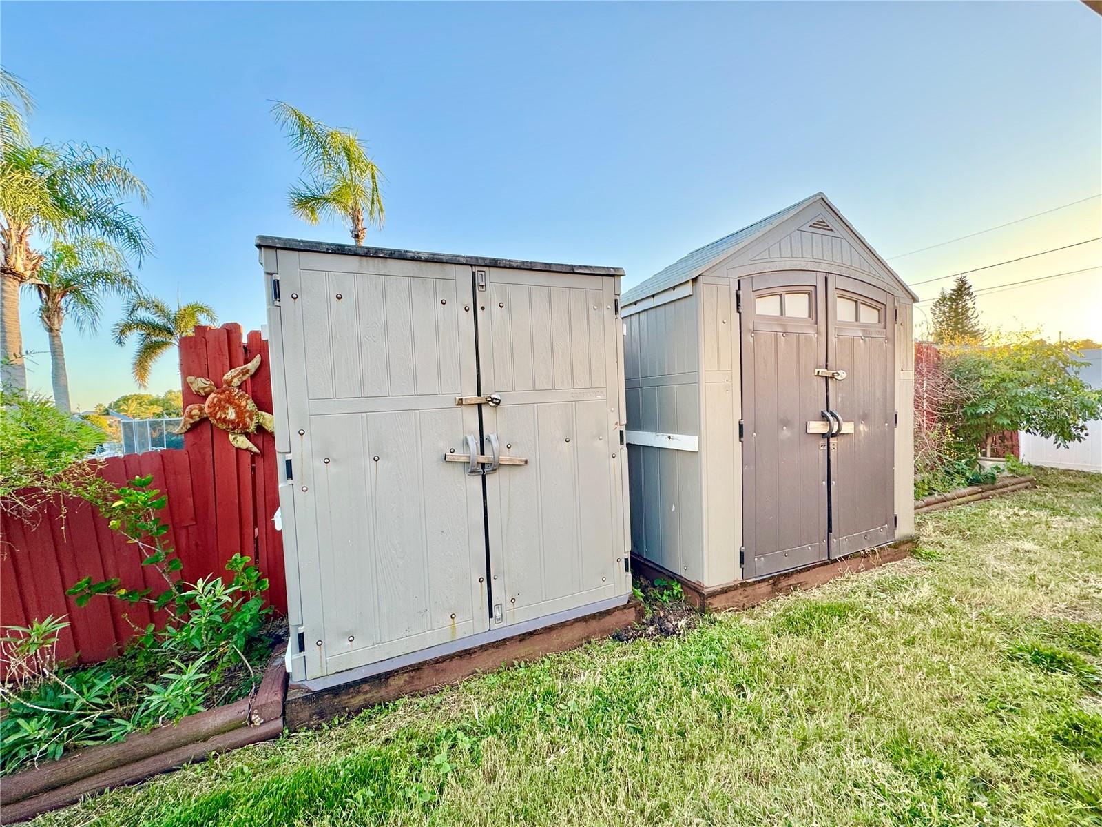 FOREST HILLS - Residential Lease