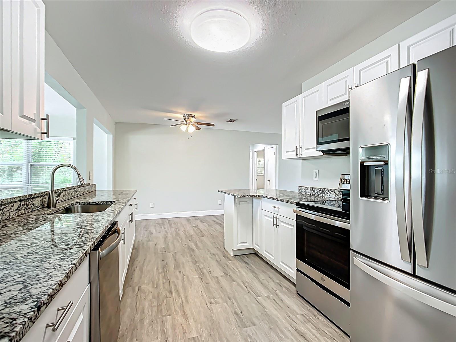 1406 EDEN DRIVE