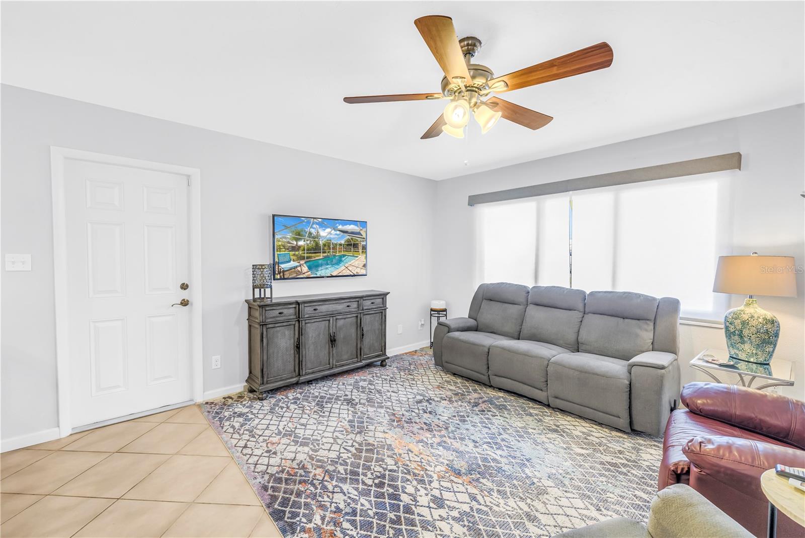 SOUTH VENICE - Residential