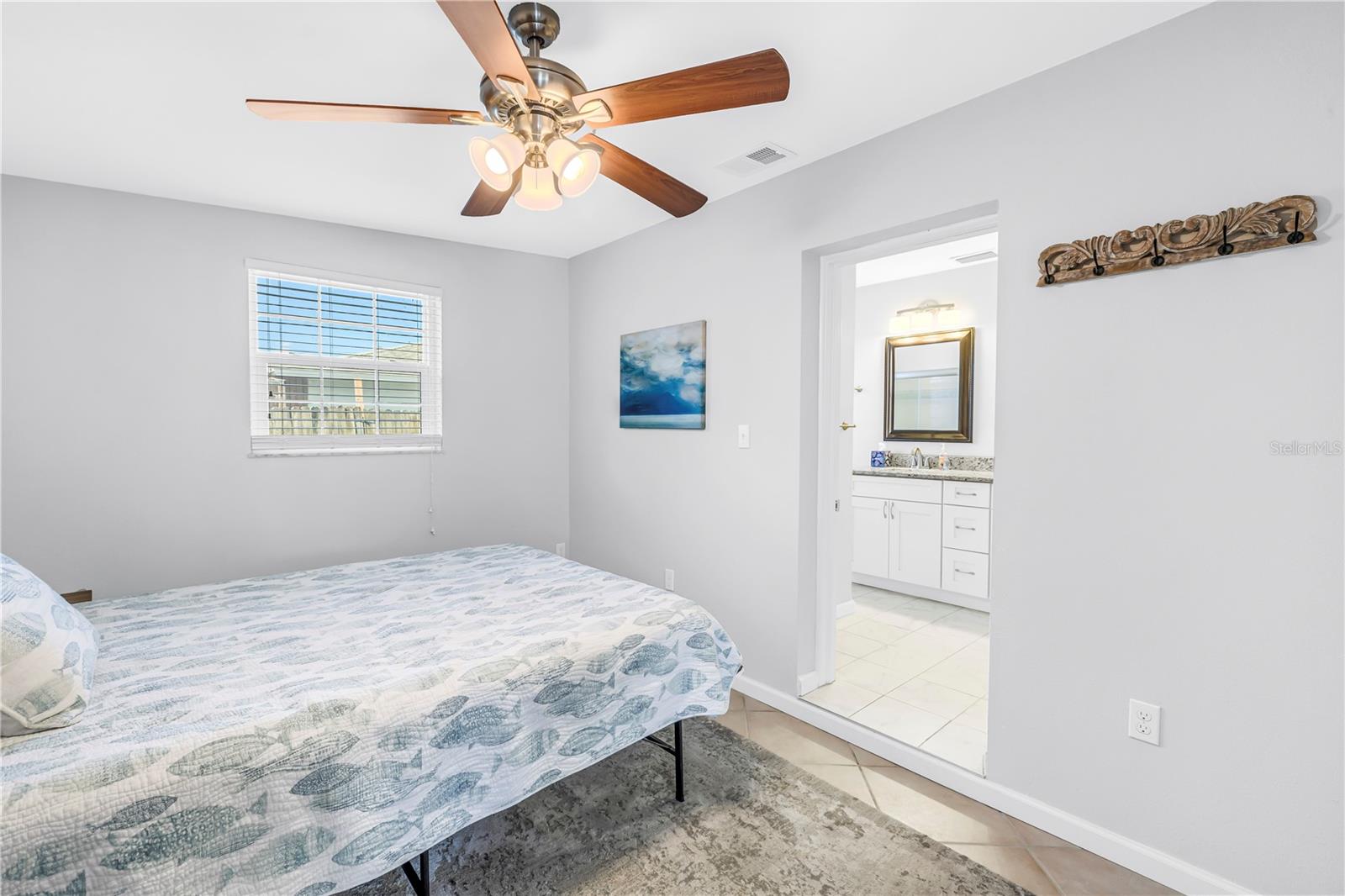 SOUTH VENICE - Residential