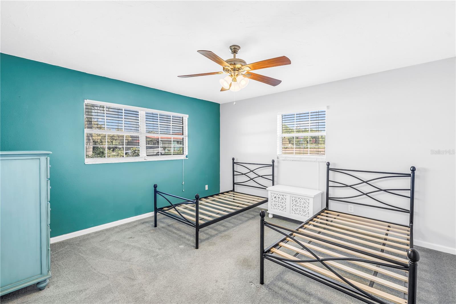 SOUTH VENICE - Residential