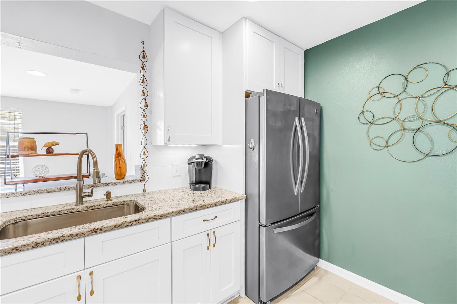 SOUTH VENICE - Residential