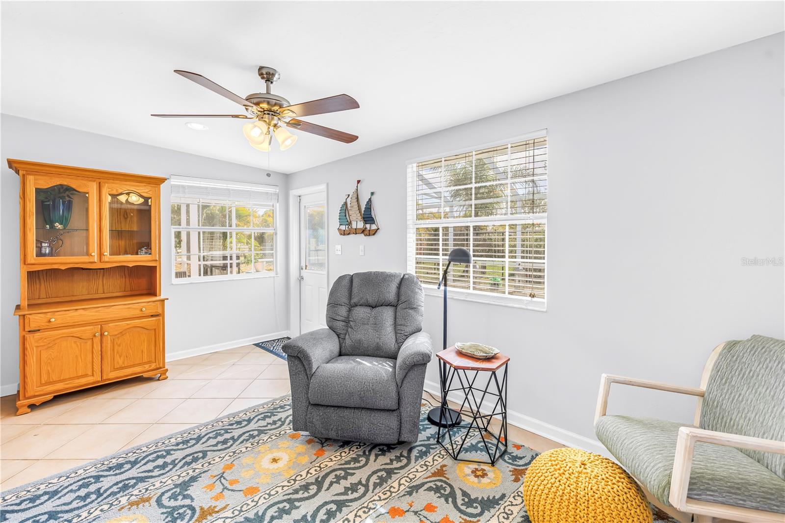 SOUTH VENICE - Residential