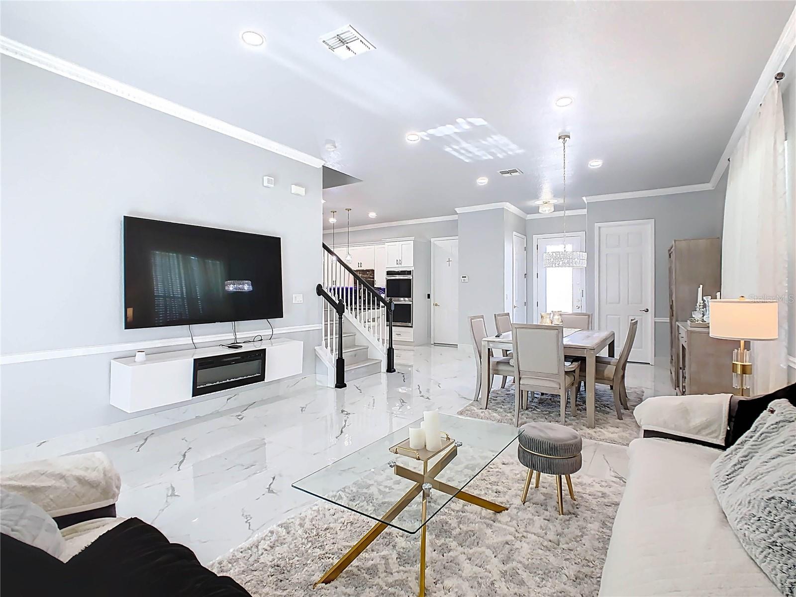 CYPRESS RESERVE VILLAS - Residential