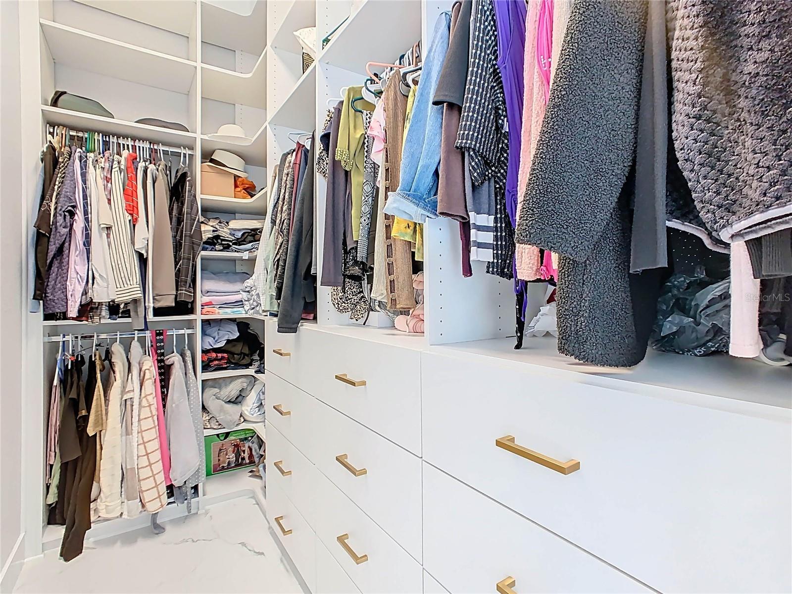 CYPRESS RESERVE VILLAS - Residential