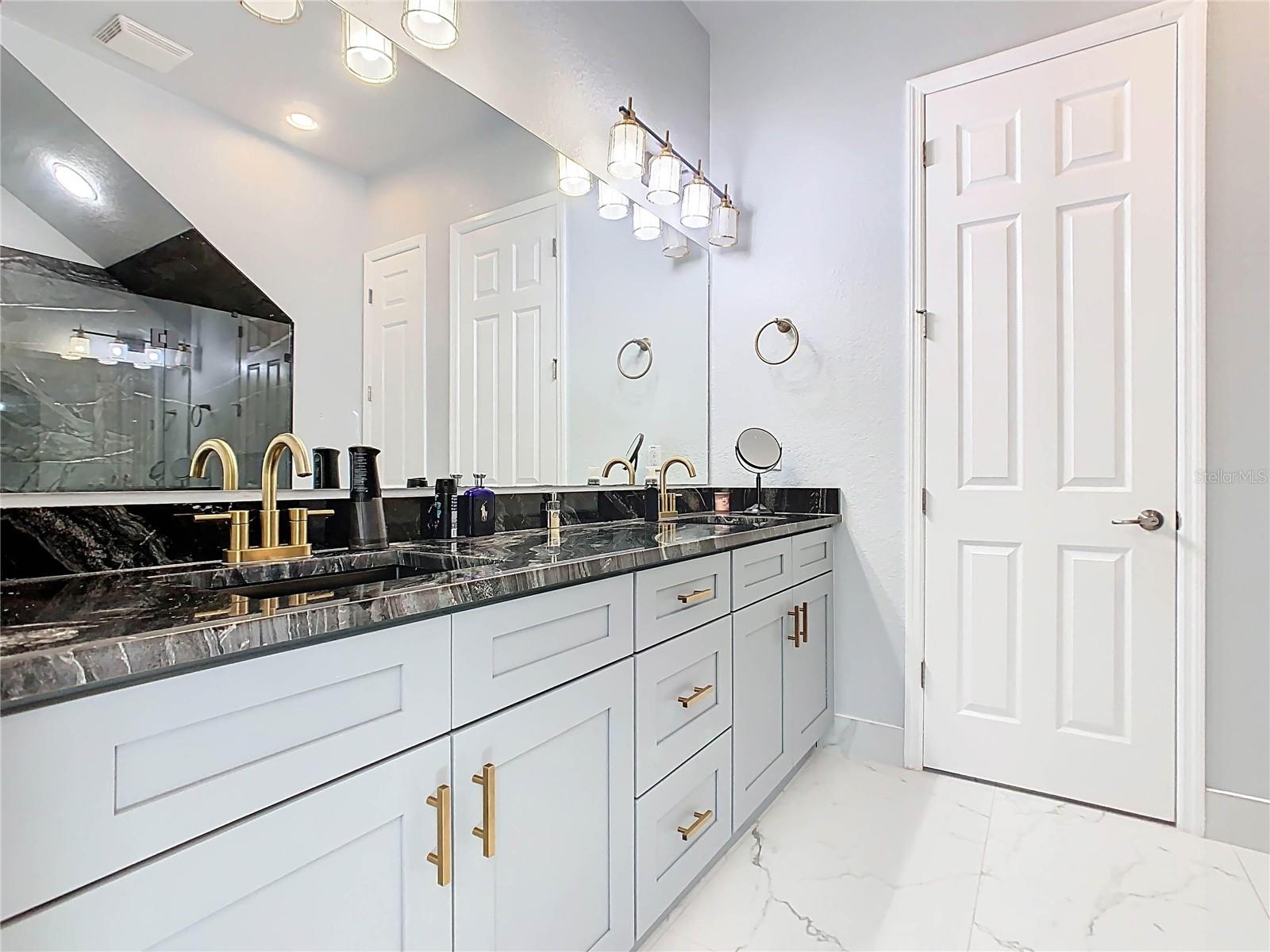 CYPRESS RESERVE VILLAS - Residential