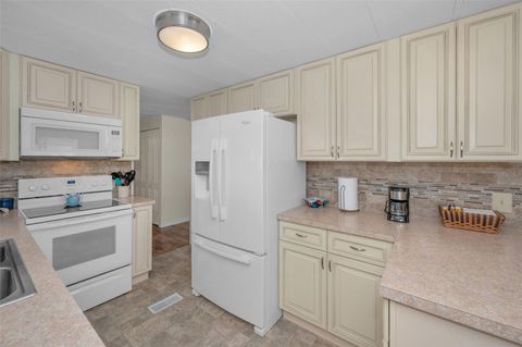 A home in TARPON SPRINGS