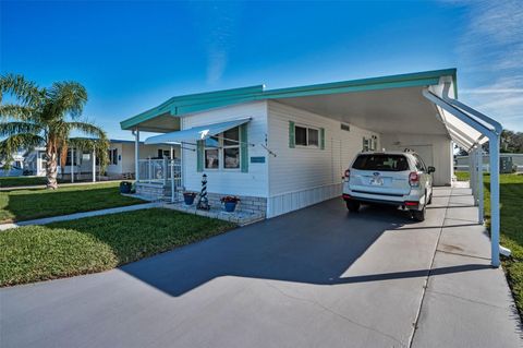 A home in TARPON SPRINGS