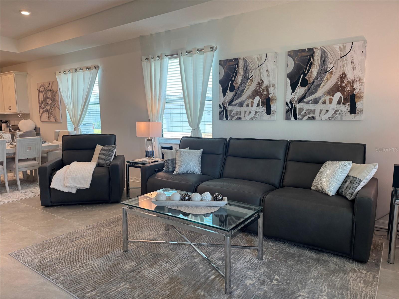 NAUTIQUE/WATERSIDE - Residential Lease