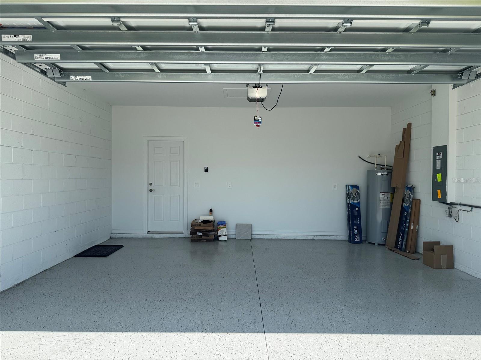 NAUTIQUE/WATERSIDE - Residential Lease