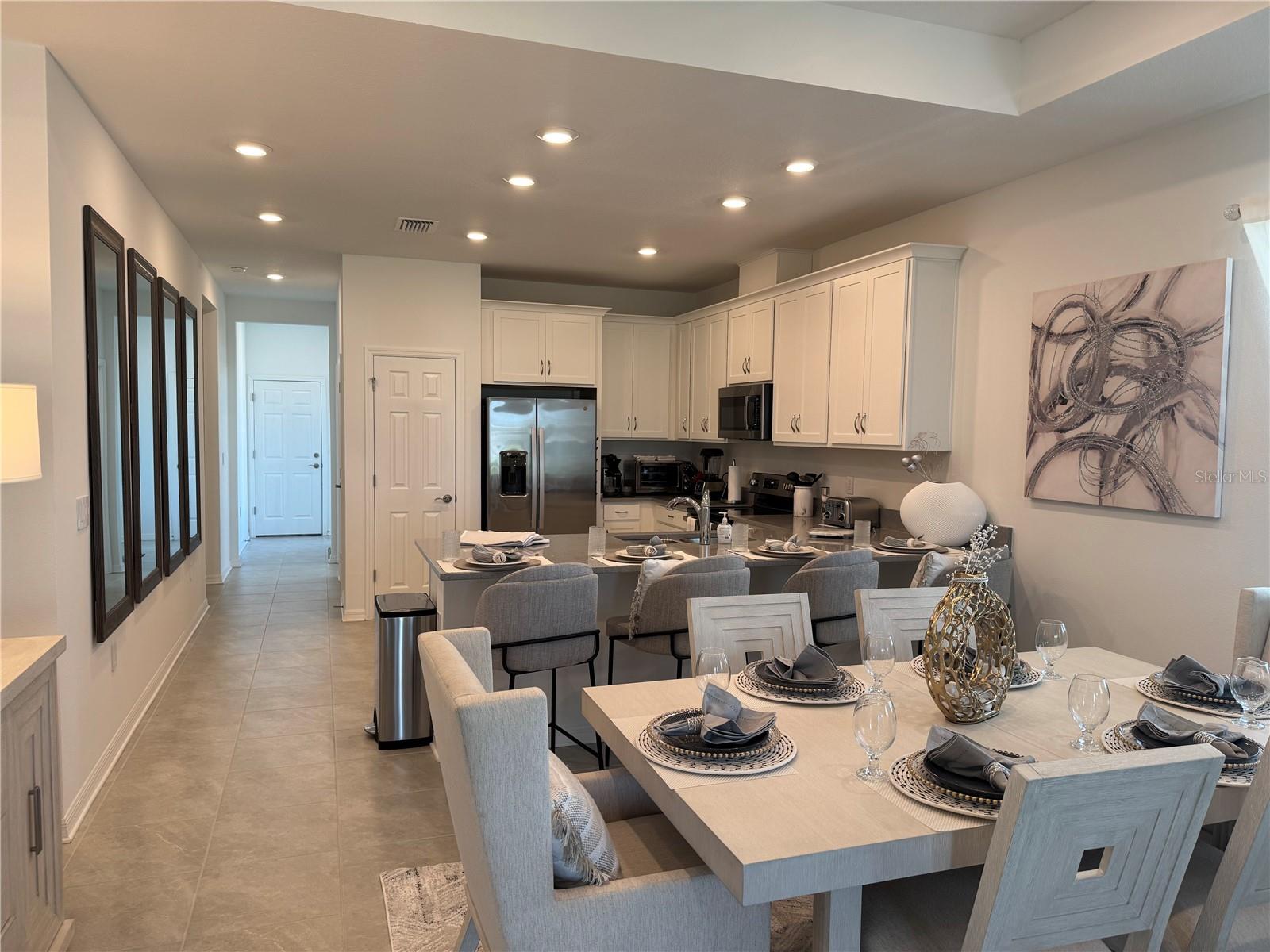 NAUTIQUE/WATERSIDE - Residential Lease