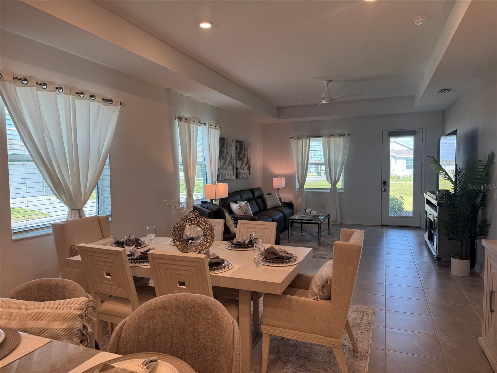 NAUTIQUE/WATERSIDE - Residential Lease
