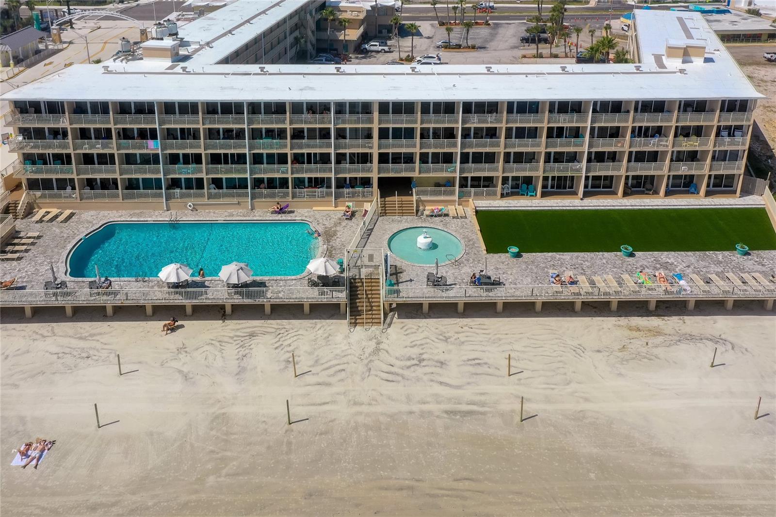 DAYTONA INN BEACH RESORT CONDO UNIT CU1 - Residential