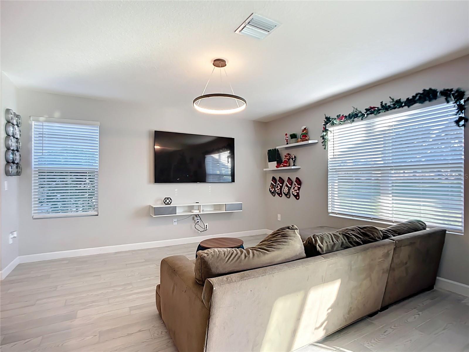 STAR FARMS PH I-IV - Residential