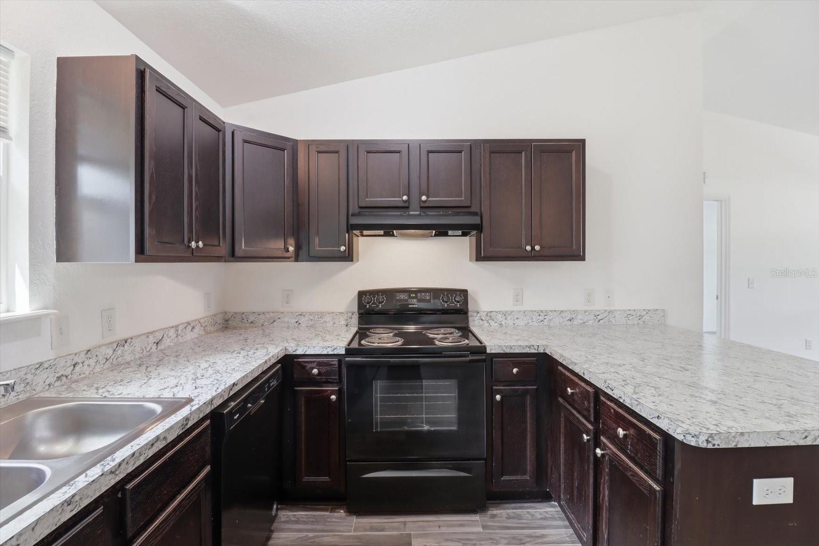 OCALA PARK ESTATES UNIT 4 - Residential