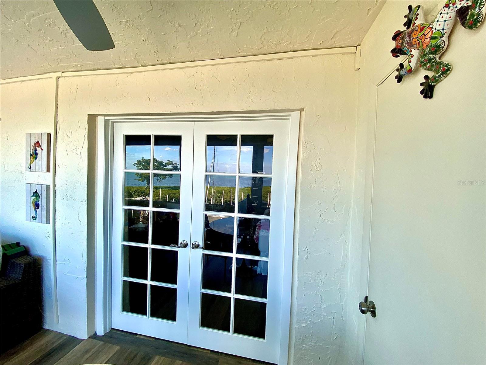 WINDWARD BAY AMD - Residential