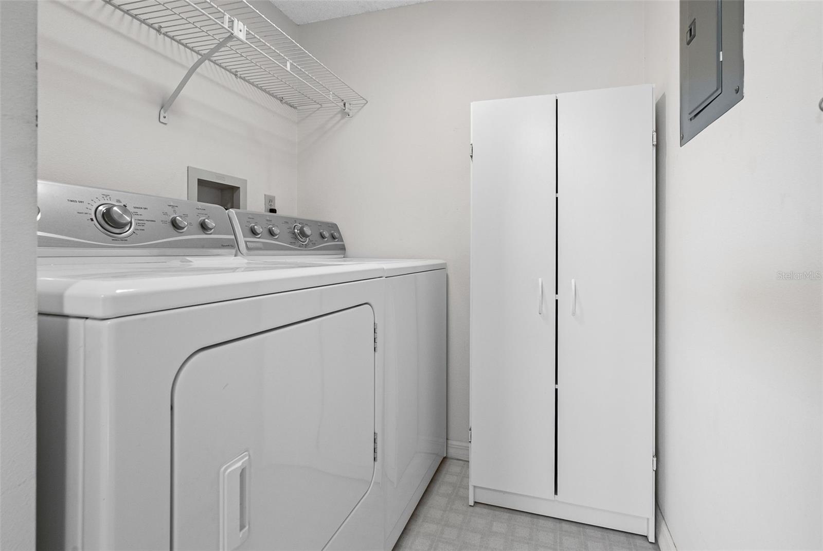 6000 PARK PLACE CONDO - Residential