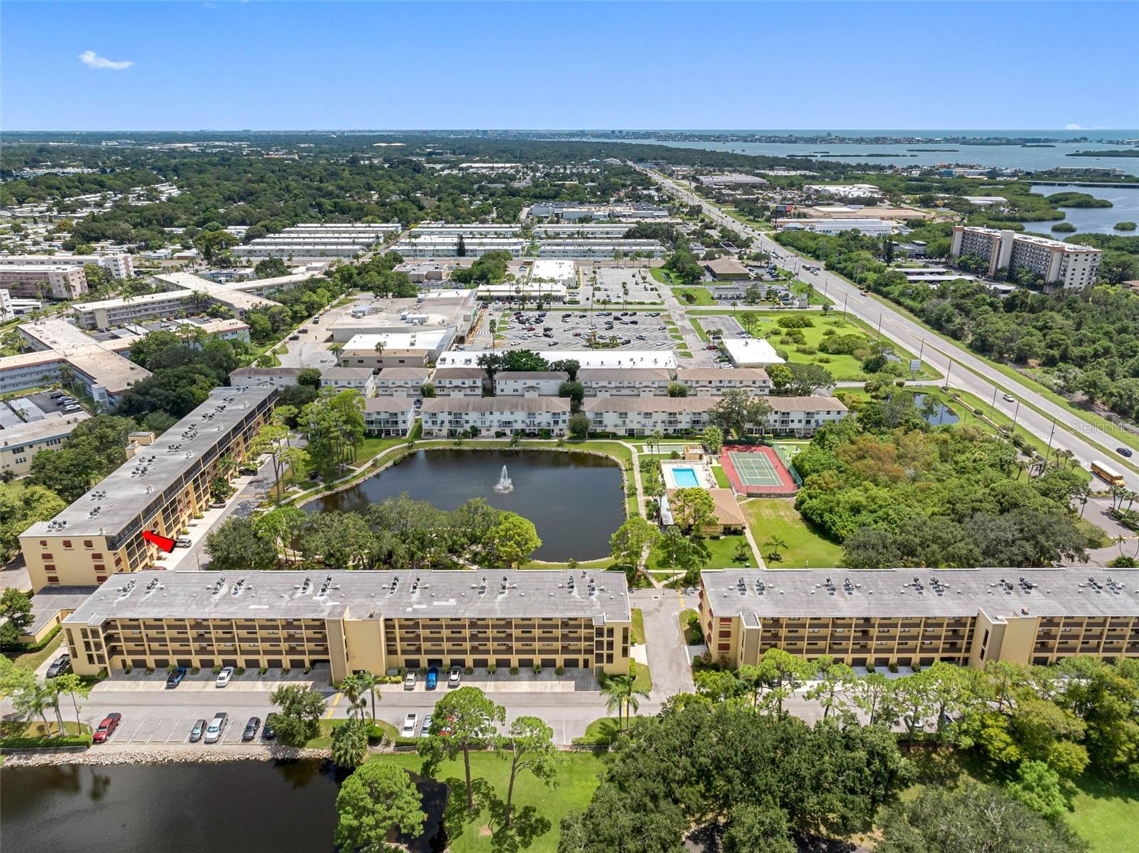 6000 PARK PLACE CONDO - Residential