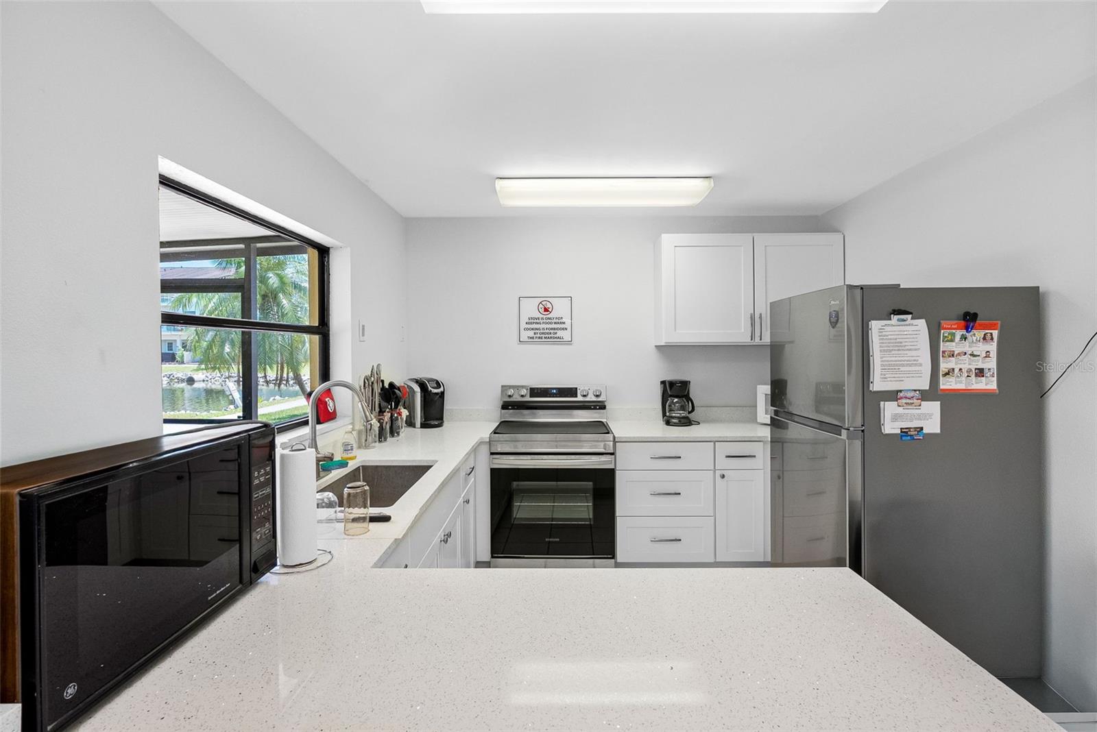 6000 PARK PLACE CONDO - Residential