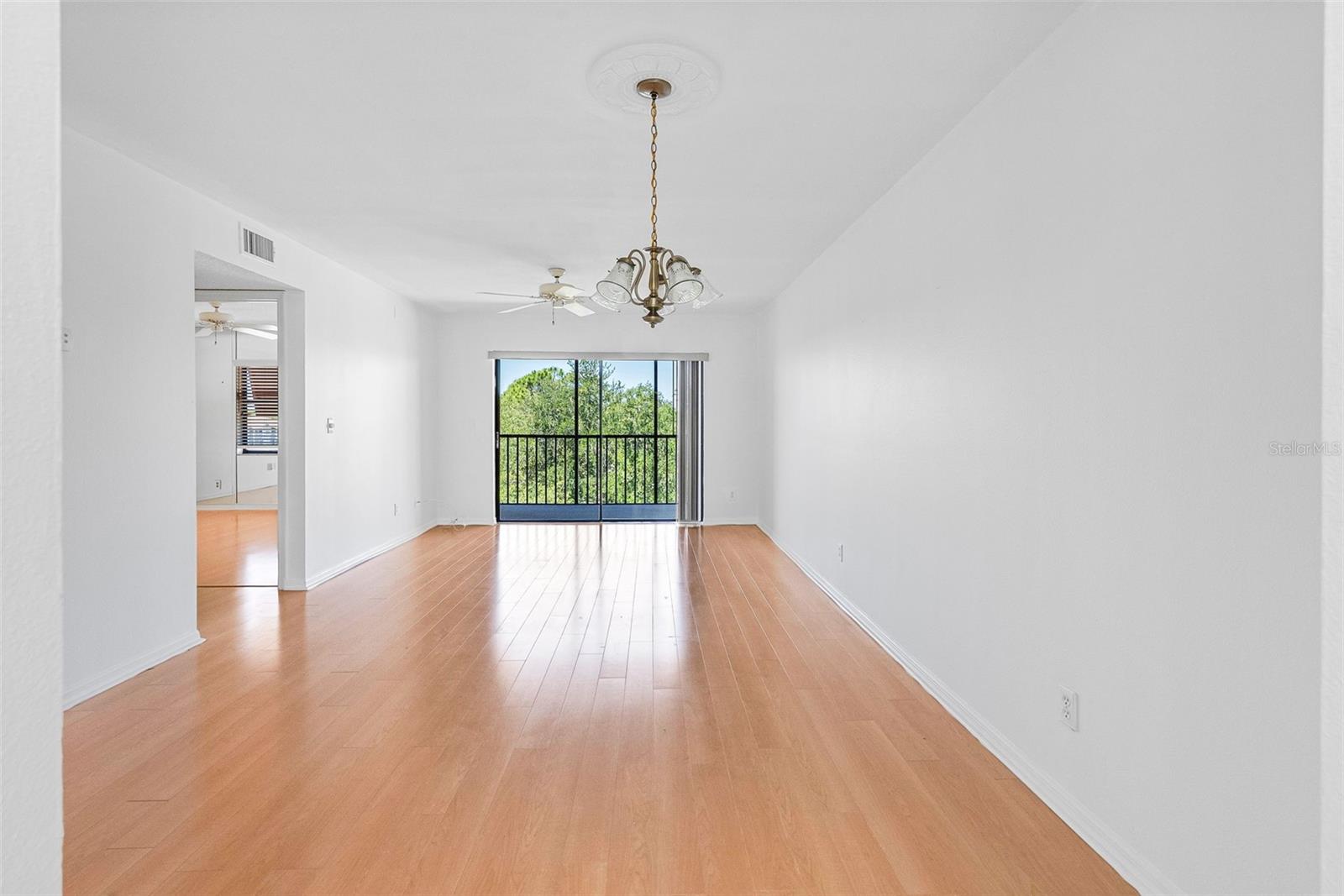 6000 PARK PLACE CONDO - Residential