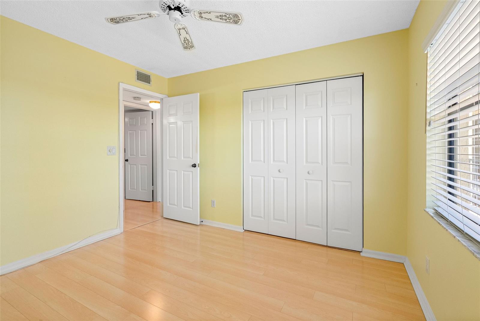 6000 PARK PLACE CONDO - Residential