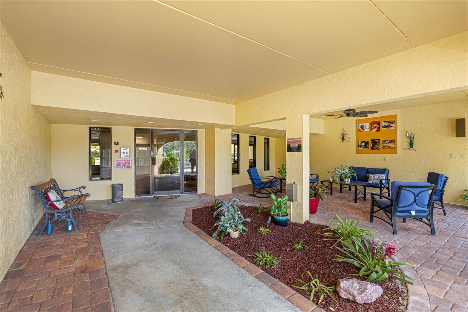 6000 PARK PLACE CONDO - Residential