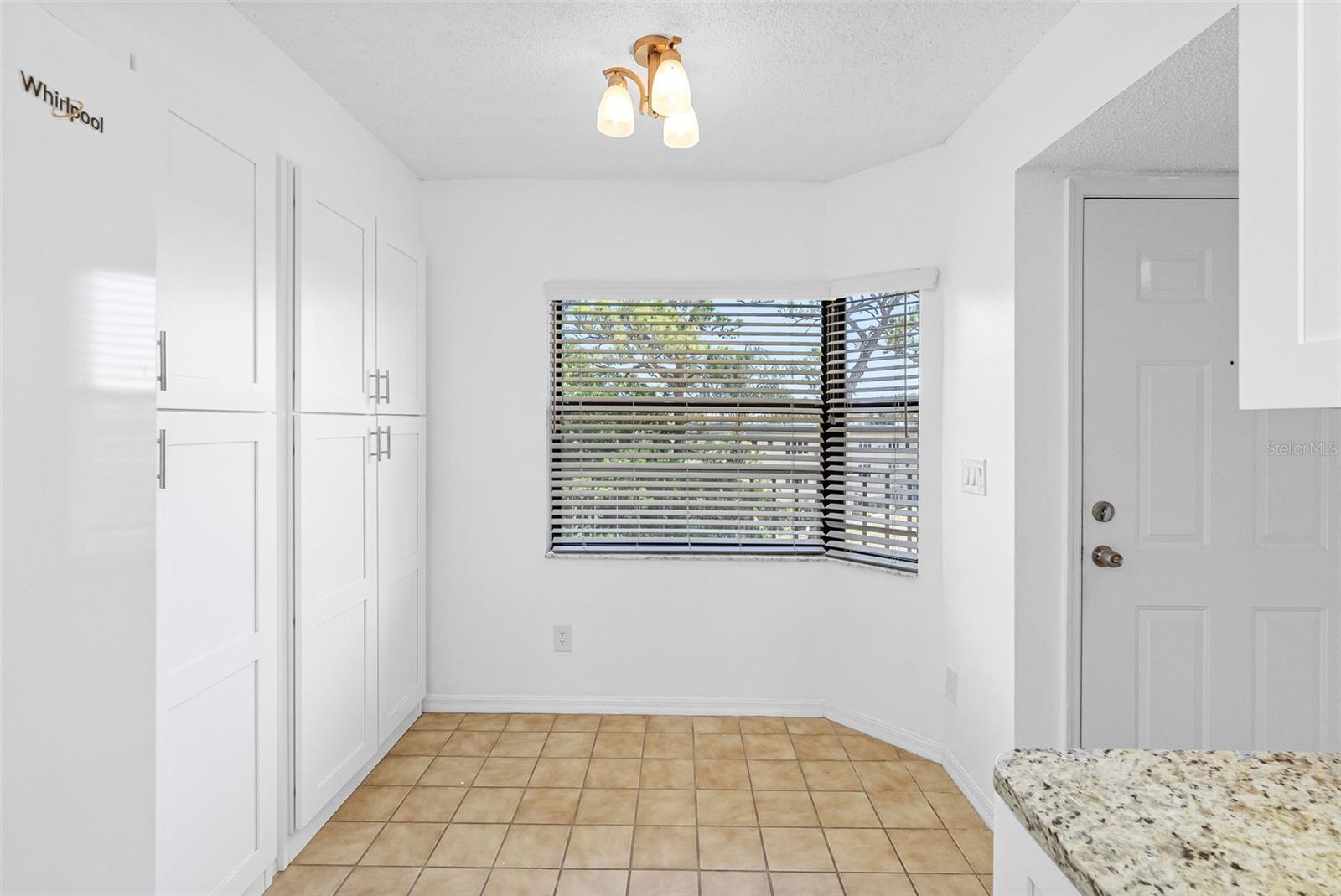 6000 PARK PLACE CONDO - Residential
