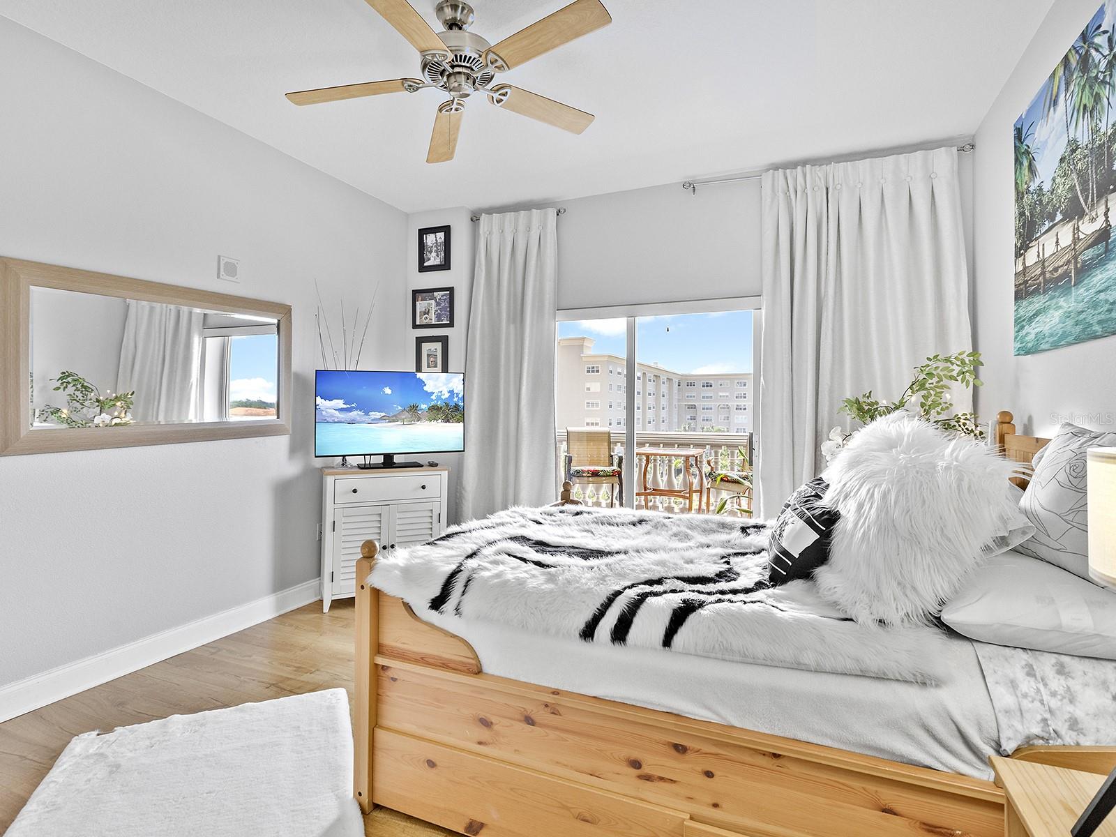 WOODMERE AT JACARANDA - Residential