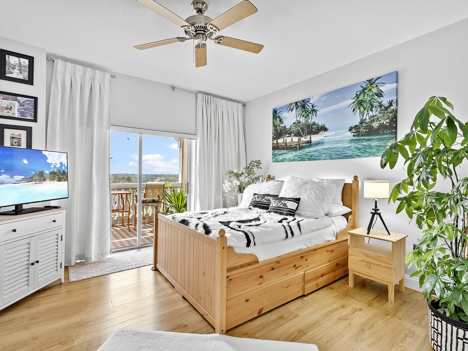 WOODMERE AT JACARANDA - Residential