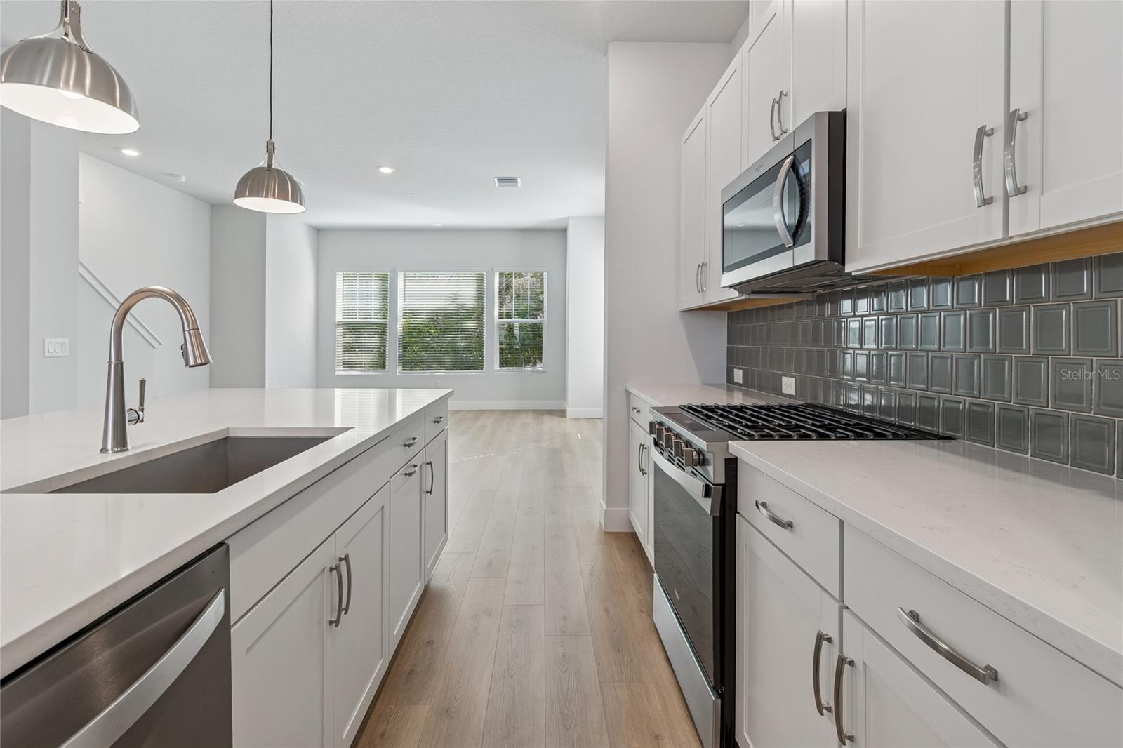 APEX AT SEMINOLE HEIGHTS - Residential