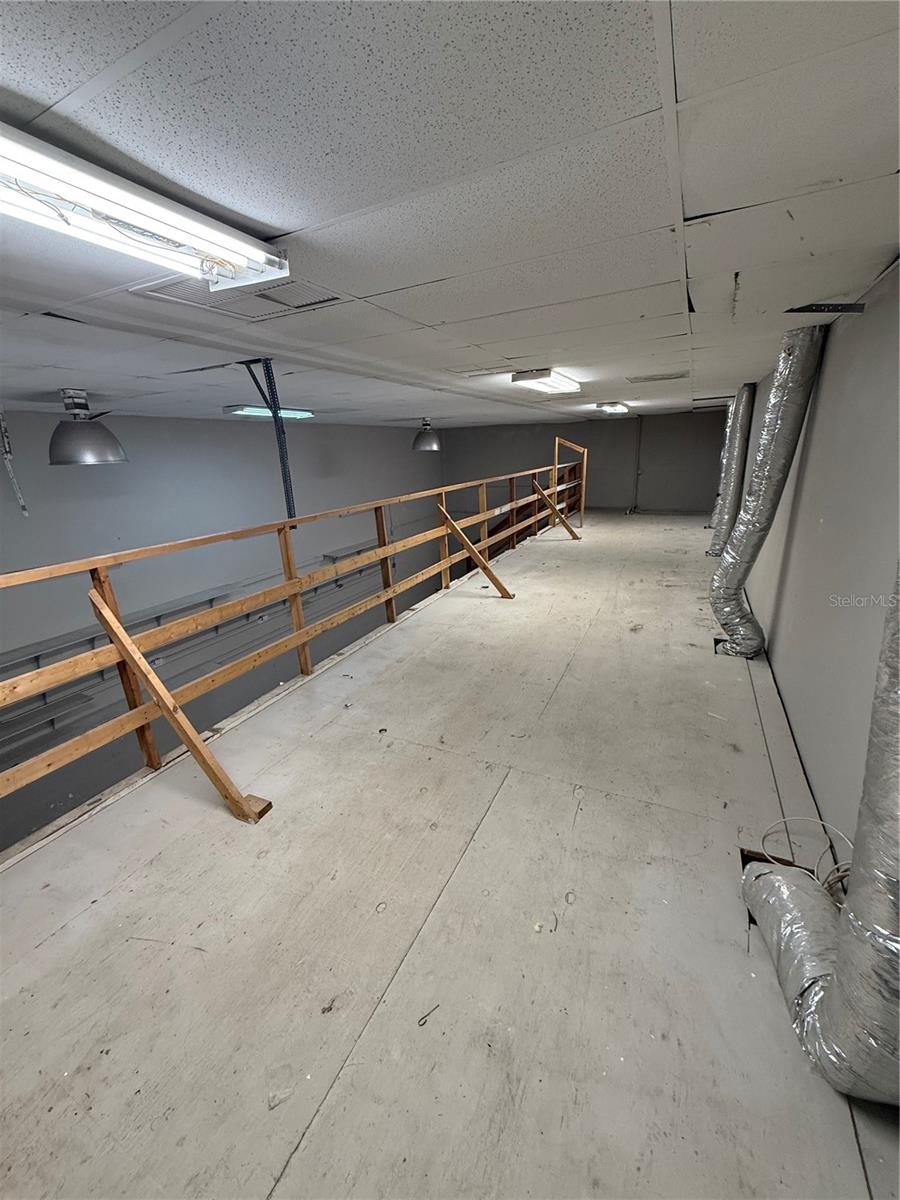 PORT CHARLOTTE IND PARK - Commercial Lease