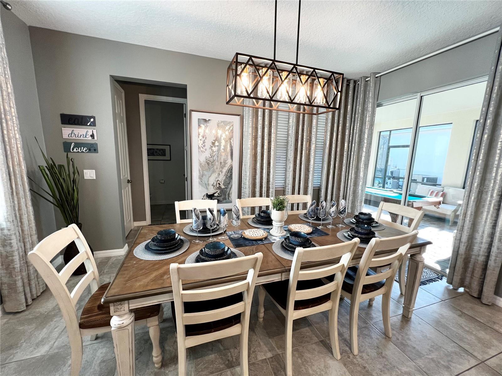 SOLARA RESIDENCE VACATION VILLAS REP - Residential