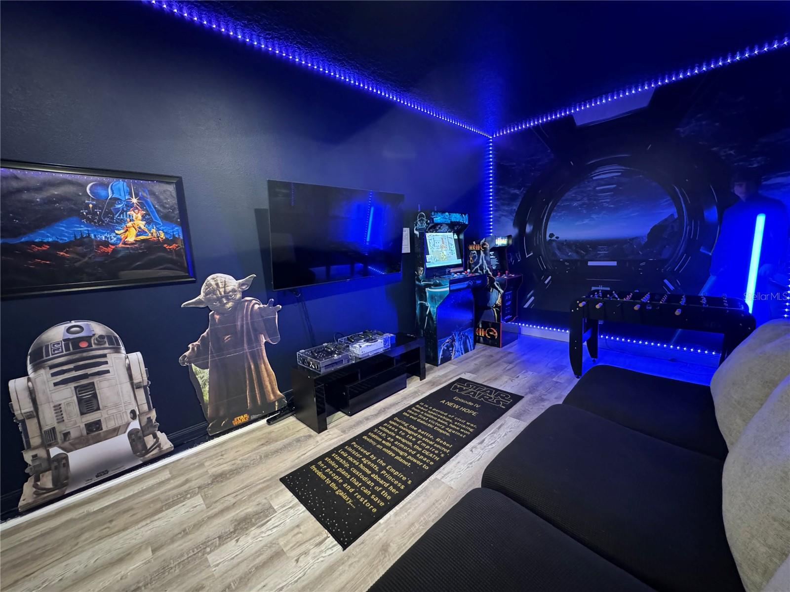 SOLARA RESIDENCE VACATION VILLAS REP - Residential