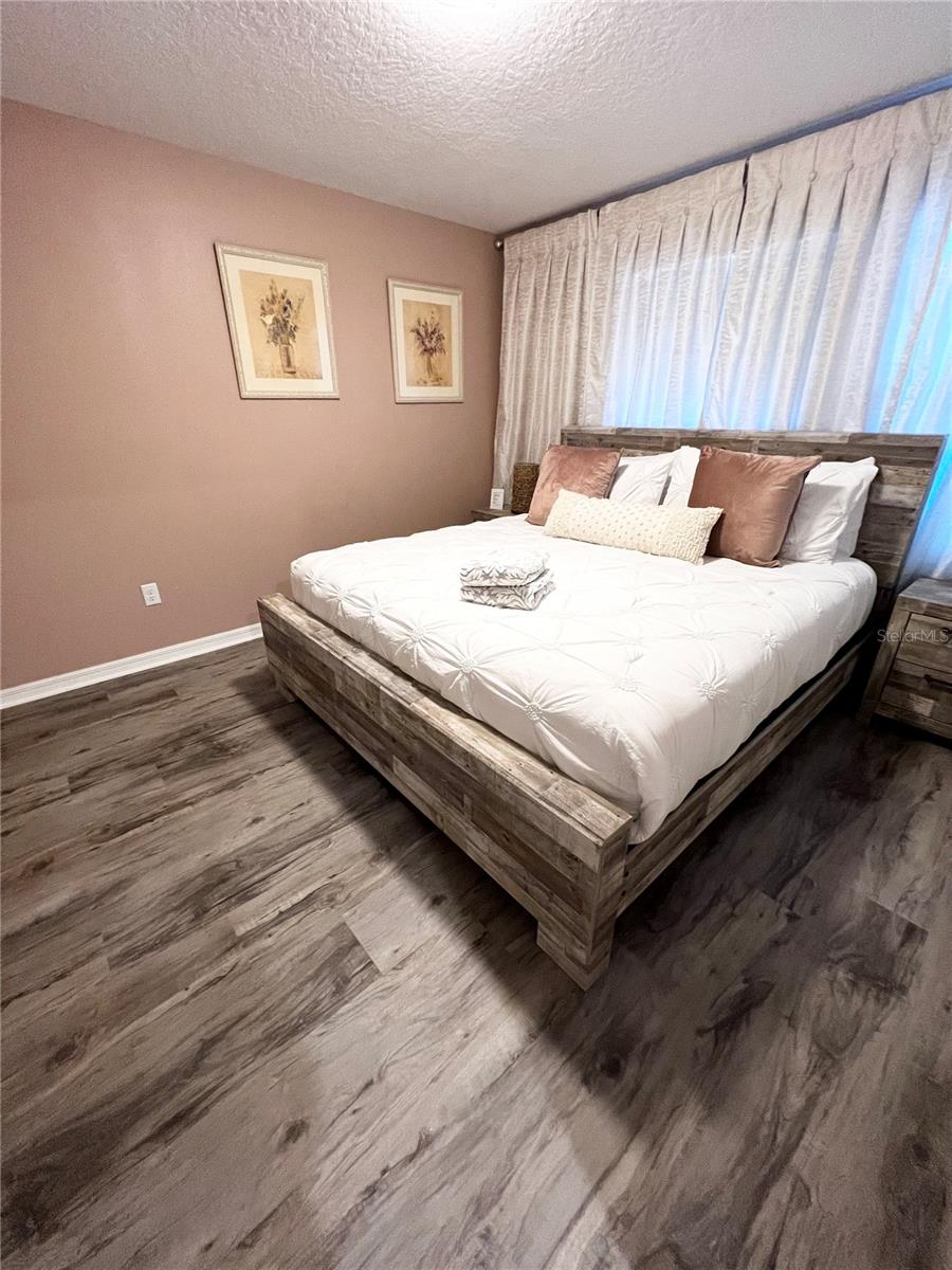 SOLARA RESIDENCE VACATION VILLAS REP - Residential