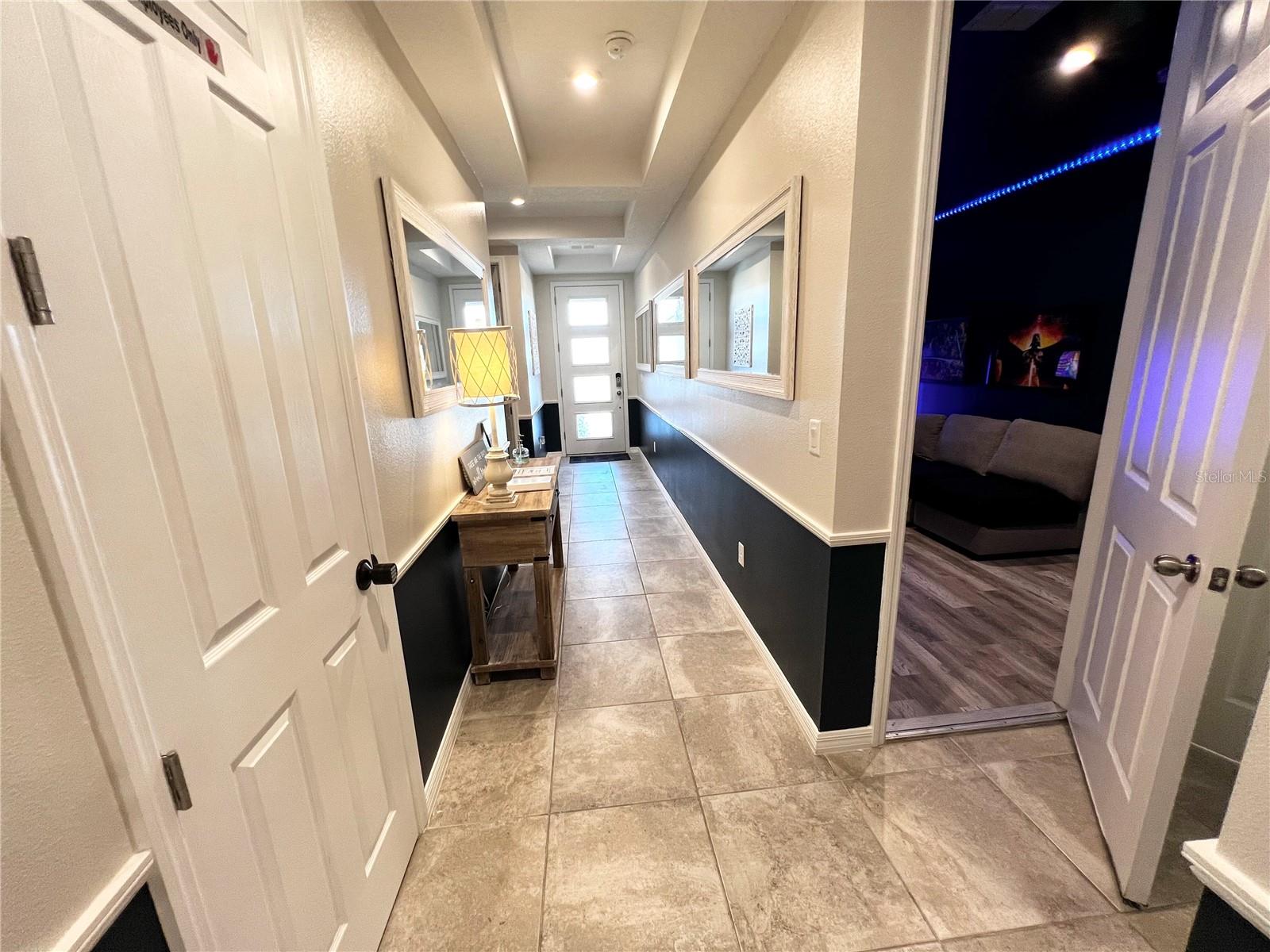 SOLARA RESIDENCE VACATION VILLAS REP - Residential