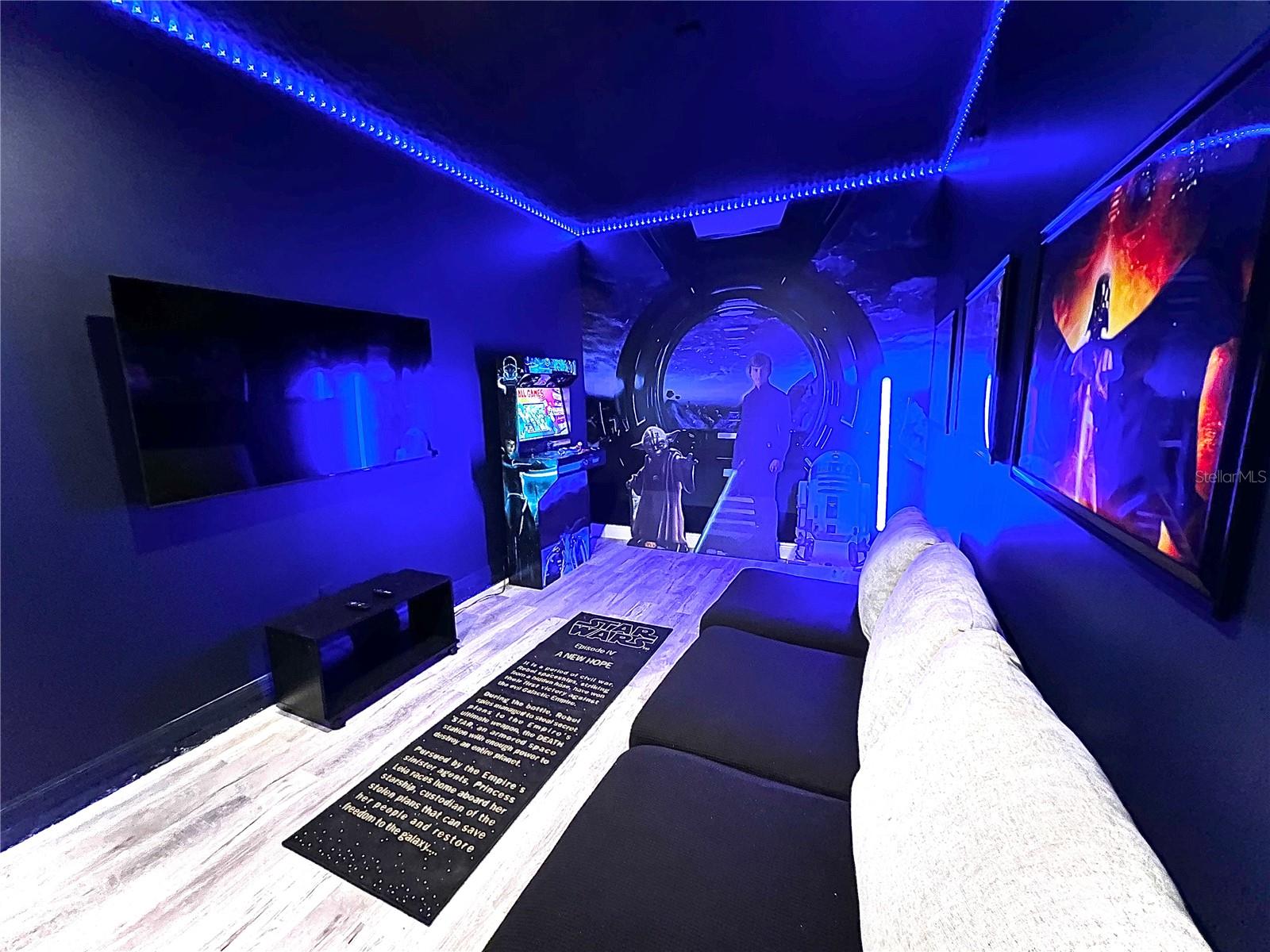 SOLARA RESIDENCE VACATION VILLAS REP - Residential