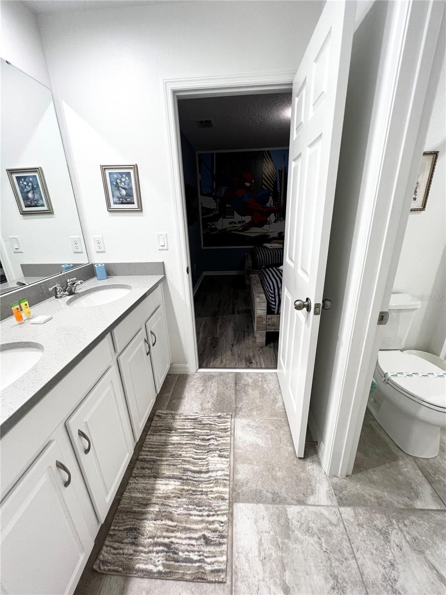 SOLARA RESIDENCE VACATION VILLAS REP - Residential