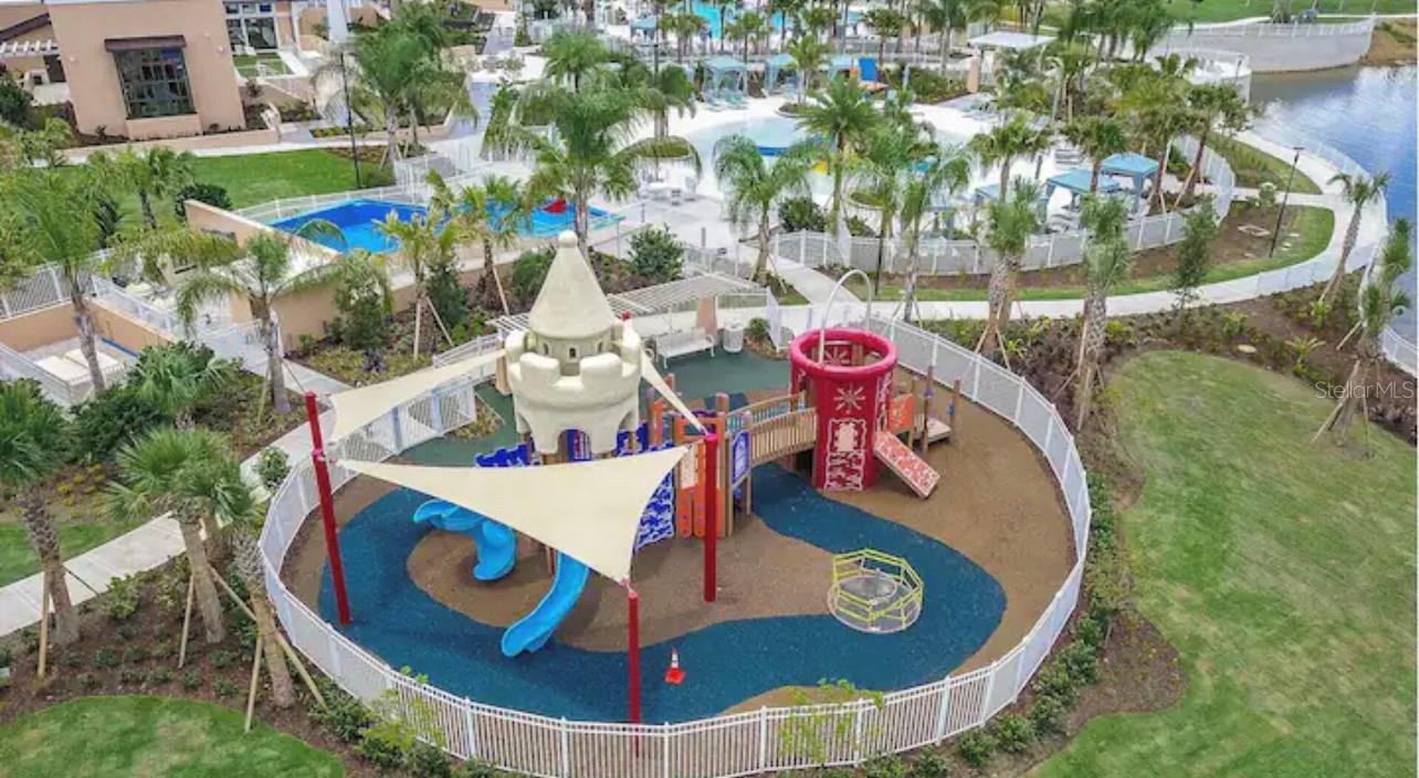 SOLARA RESIDENCE VACATION VILLAS REP - Residential